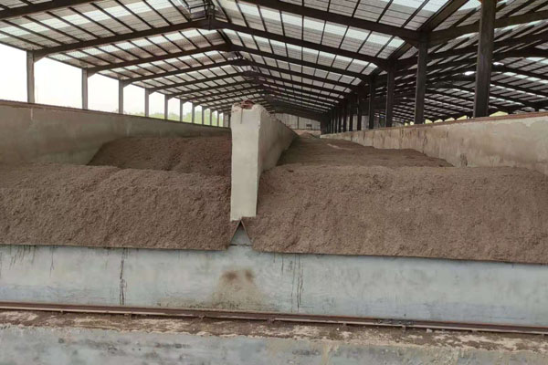 如何將牛糞制作成有機肥？