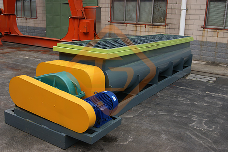 有機肥生產線配套設備雙軸攪拌機的作用